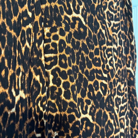 SALE! Bundle & Save 1X dress leopard print, thigh slit, side zip w/ adj straps - Picture 6 of 6